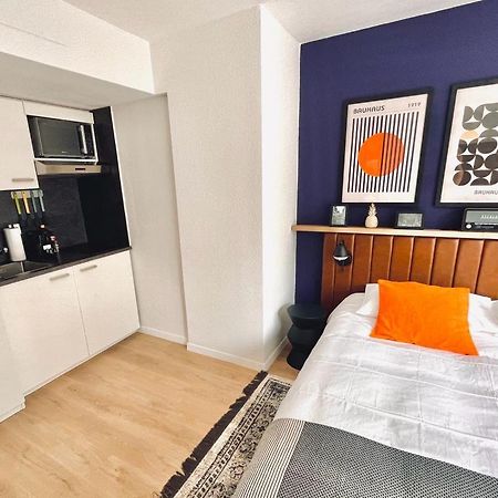 Cozy Studio Apartment Unit 11 In Center Of Zürich Kültér fotó